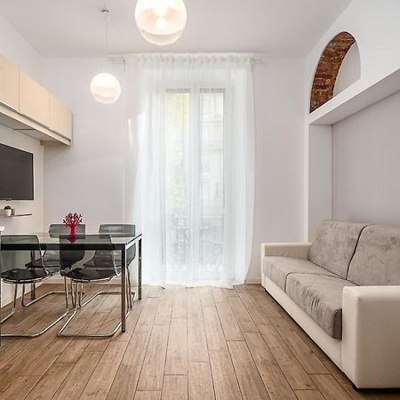 Classbnb - Apartment With Balcony Near The City Center มิลาน ภายนอก รูปภาพ