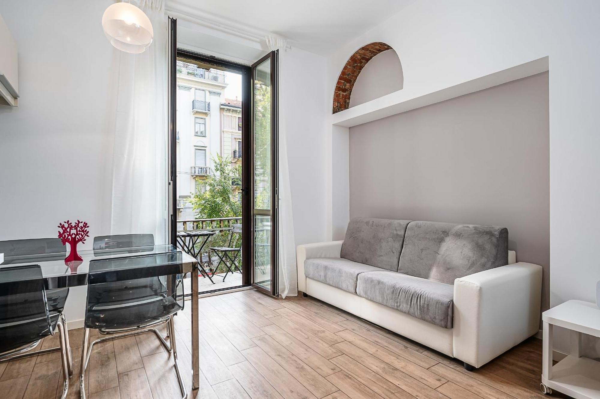 Classbnb - Apartment With Balcony Near The City Center มิลาน ภายนอก รูปภาพ
