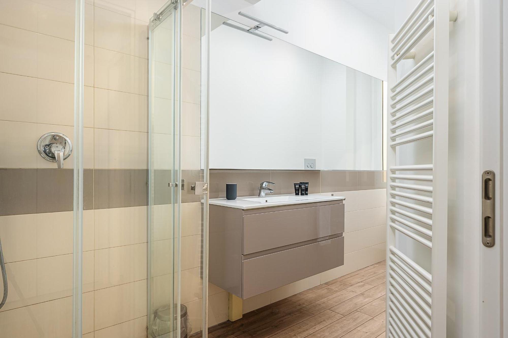 Classbnb - Apartment With Balcony Near The City Center มิลาน ภายนอก รูปภาพ